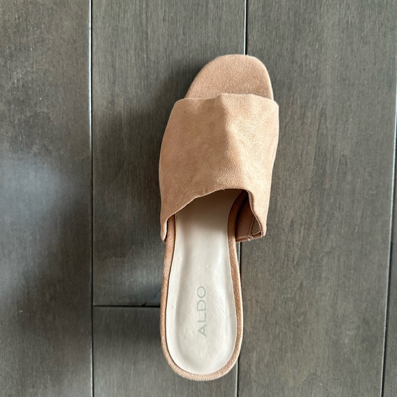 Aldo Mules - Picture 2 of 4